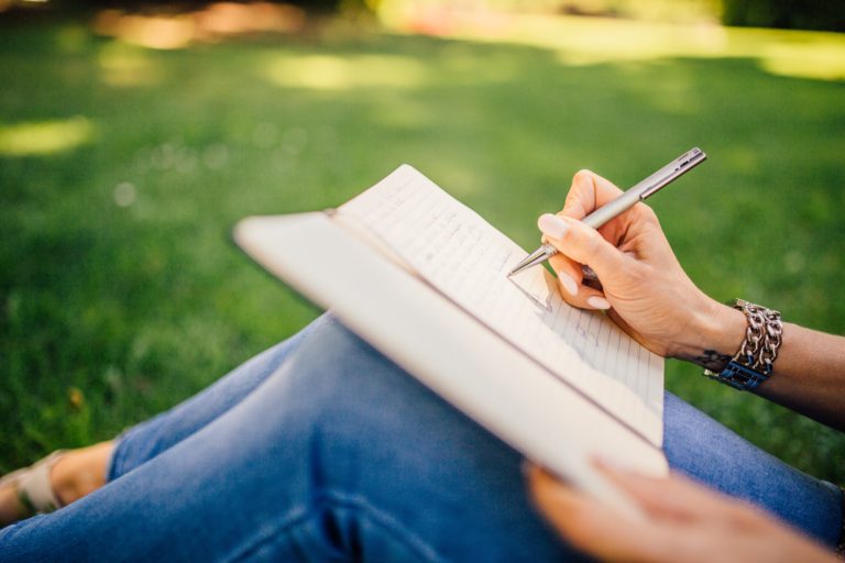 Why I decided to start a mental health blog - HeadBloom